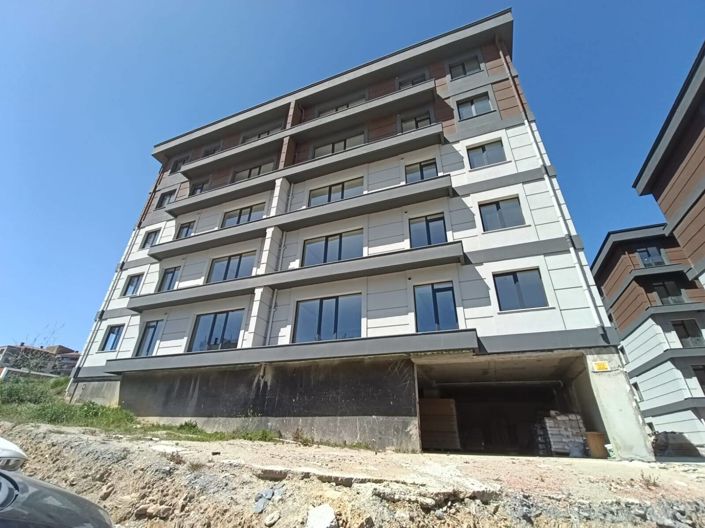 Image No.25-4 Bed Apartment for sale
