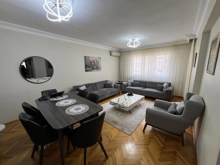 Image No.20-3 Bed Apartment for sale