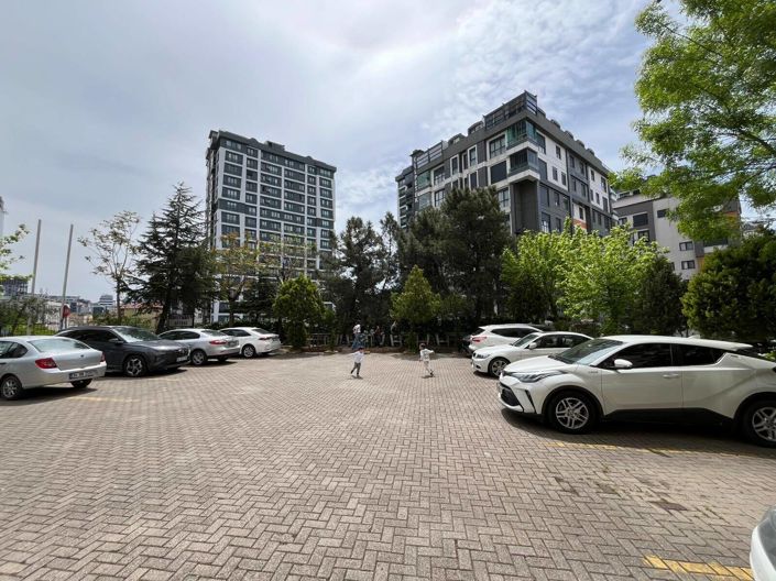 Image No.9-3 Bed Apartment for sale