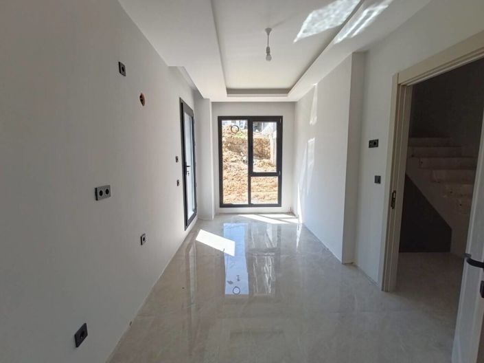 Image No.7-4 Bed House/Villa for sale