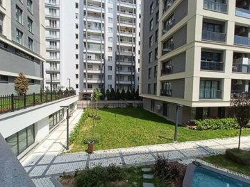 Exterior 5