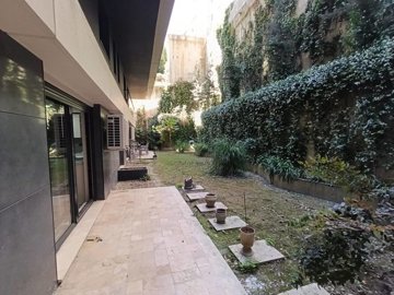 Exterior 2