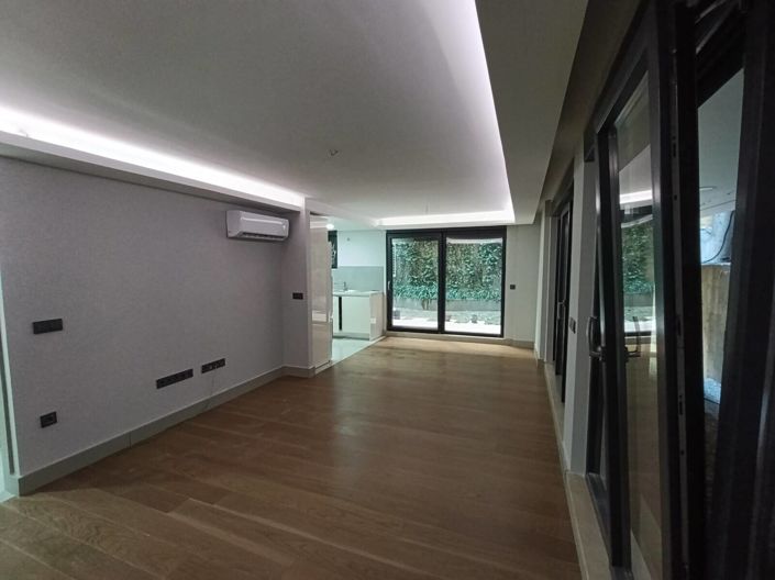 Image No.6-3 Bed Apartment for sale