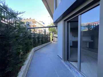 Exterior 5