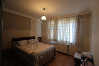 Interior 7