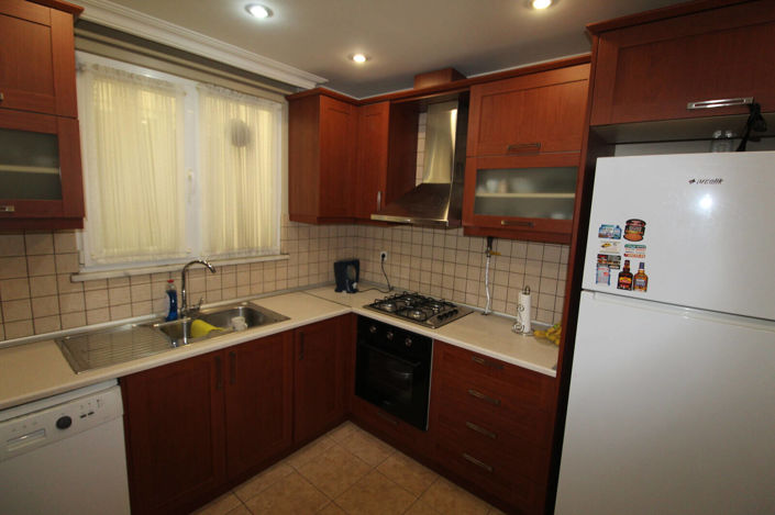 Image No.8-3 Bed Apartment for sale