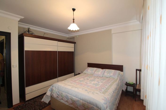 Image No.9-3 Bed Apartment for sale