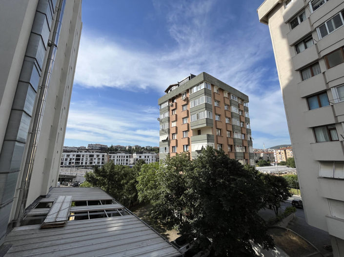 Image No.24-1 Bed Apartment for sale