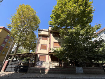 Exterior 1