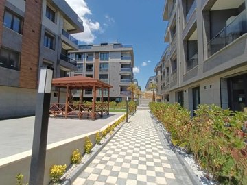 Exterior 7