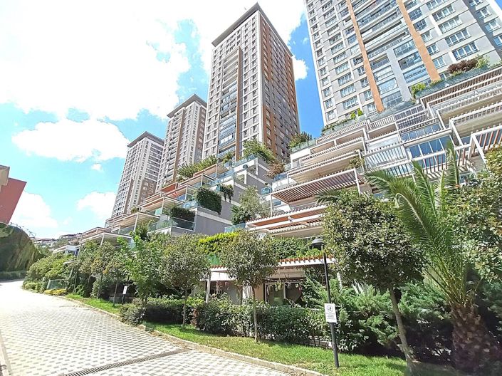 Image No.3-4 Bed Apartment for sale