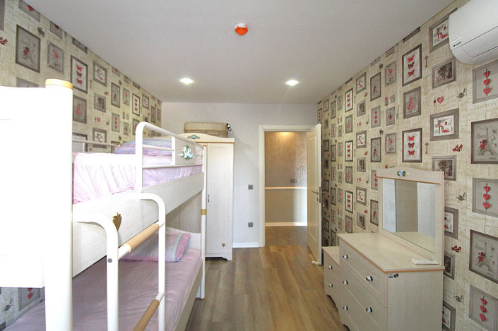 Image No.32-4 Bed Apartment for sale