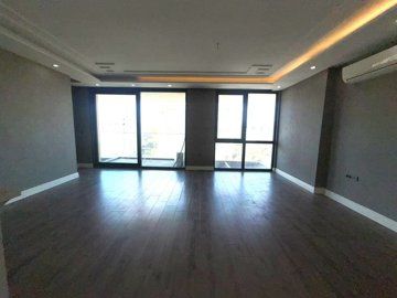 Interior 1