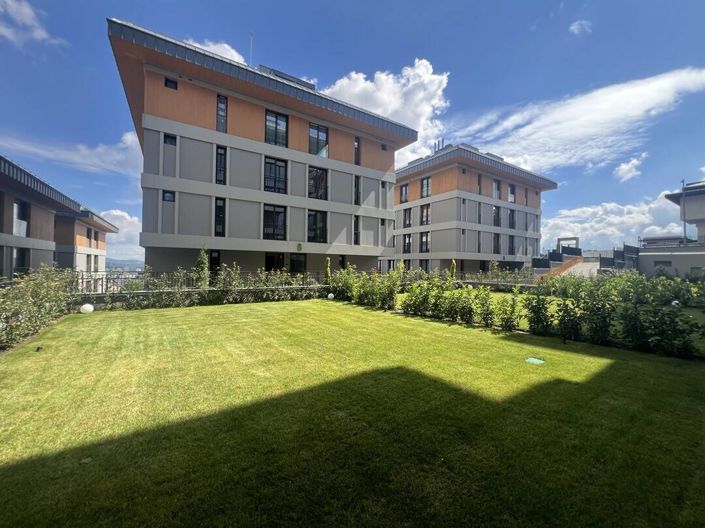 Image No.3-2 Bed Apartment for sale