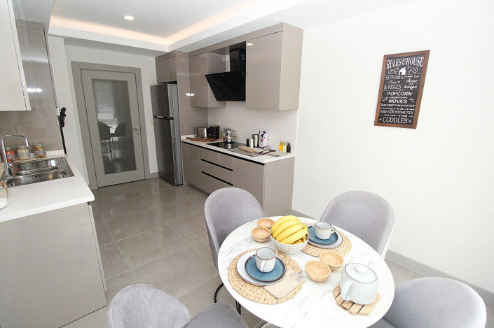 Image No.10-3 Bed Apartment for sale