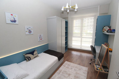 Interior 8