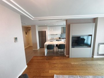 Interior 2