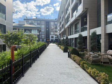 Exterior 6