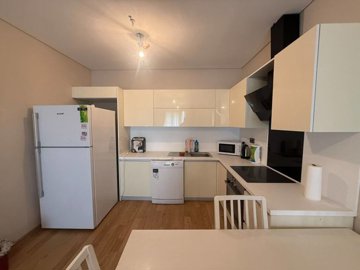 Interior 4