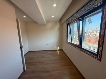 Interior 7