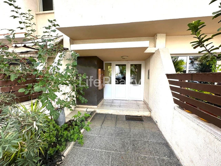 Image No.10-Appartement de 3 chambres à vendre à Neapolis