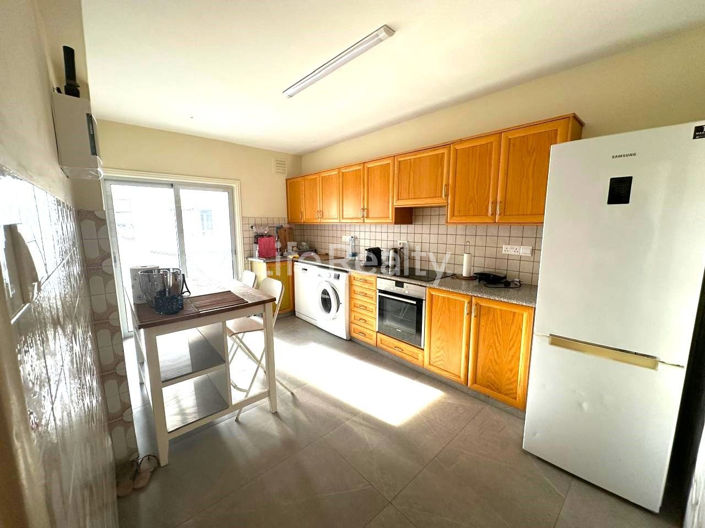 Image No.3-Appartement de 3 chambres à vendre à Neapolis