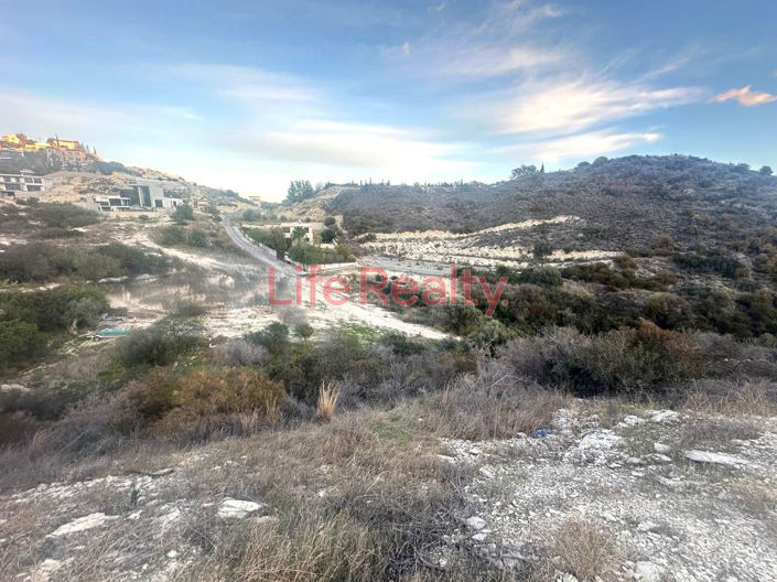 Image No.2-Terre à vendre à Limassol