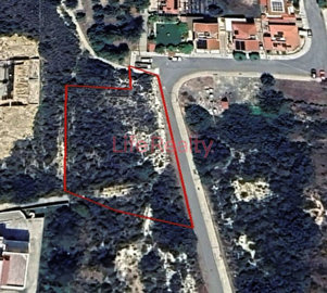 Terre à vendre à Agia Fyla