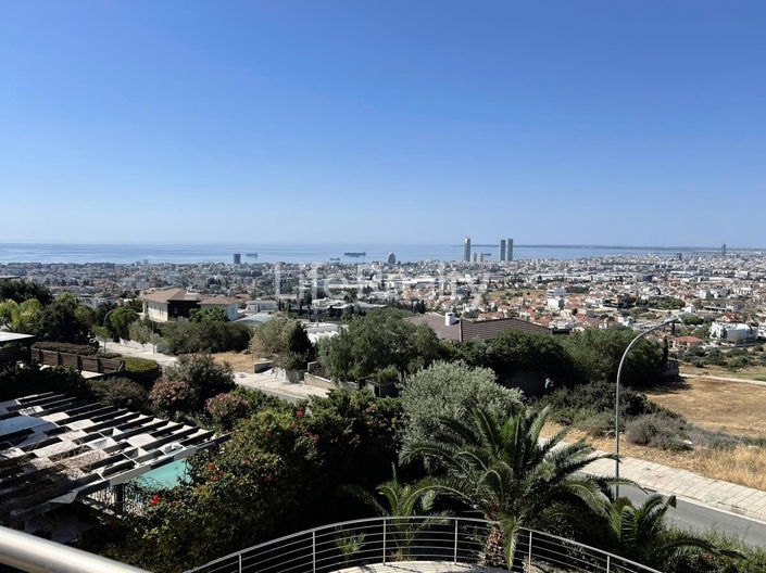 Image No.20-3 Bed House for sale