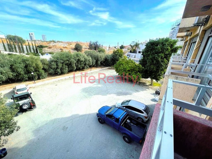 Image No.2-Terre à vendre à Limassol