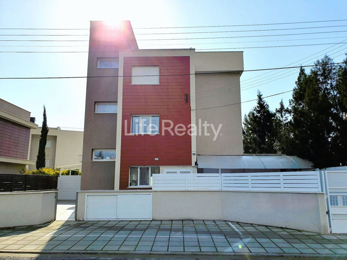 Image No.1-Appartement de 3 chambres à vendre à Limassol