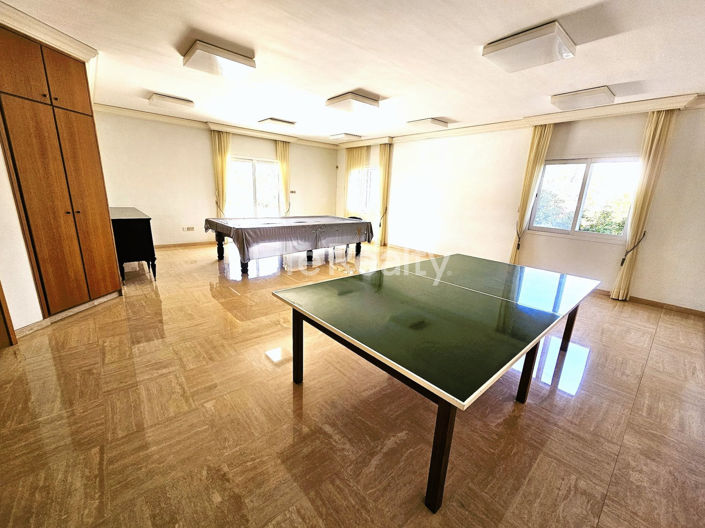 Image No.14-6 Bed House for sale