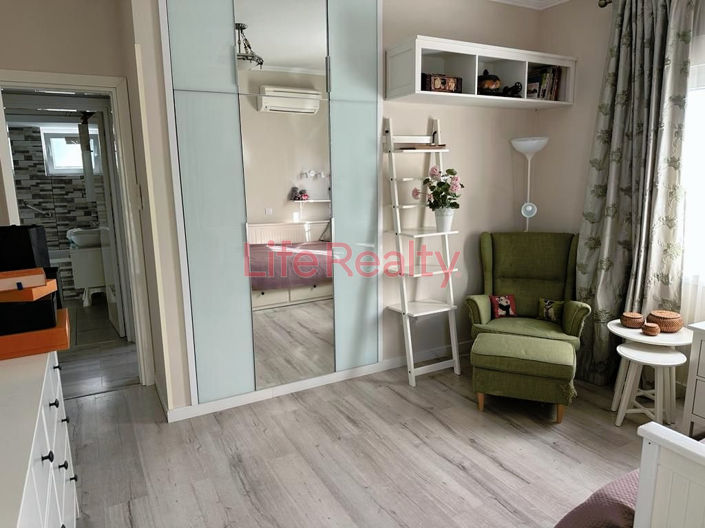 Image No.7-Appartement de 3 chambres à vendre à Neapolis