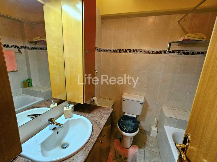 Image No.10-Appartement de 3 chambres à vendre à Mesa Geitonia