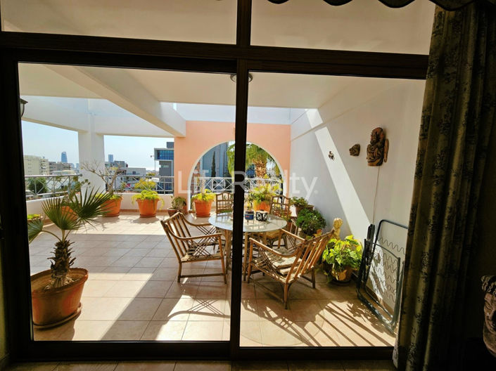 Image No.4-Appartement de 3 chambres à vendre à Mesa Geitonia