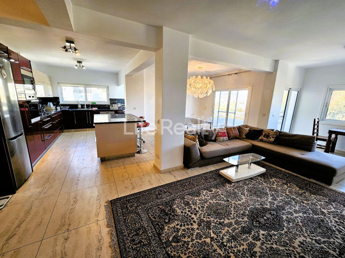 Image No.6-Appartement de 3 chambres à vendre à Neapolis