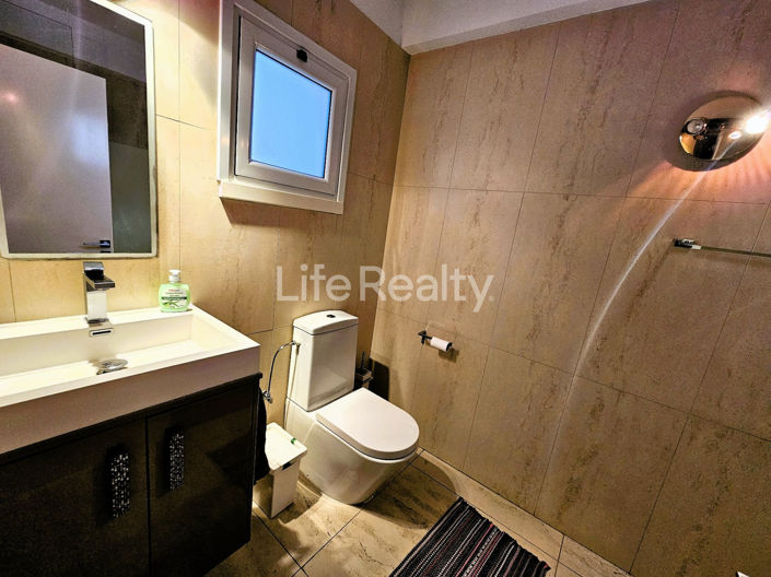 Image No.8-Appartement de 3 chambres à vendre à Neapolis