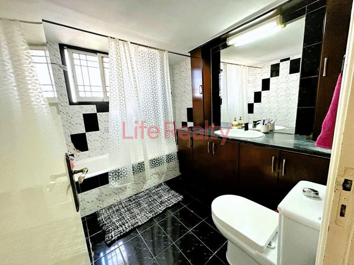 Image No.14-7 Bed House for sale