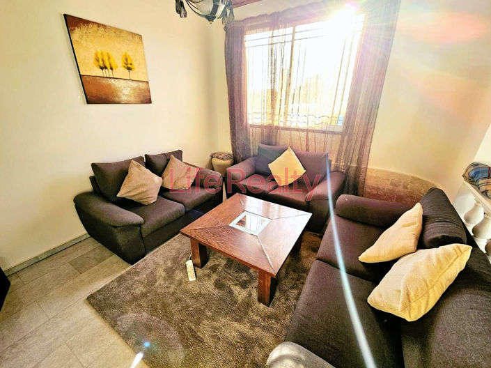 Image No.3-7 Bed House for sale