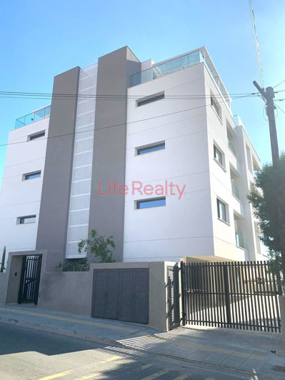 Image No.21-2 Bed Apartment for sale