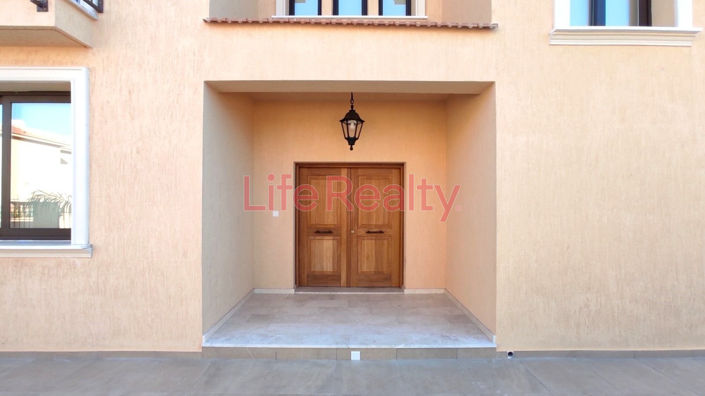 Image No.28-4 Bed House for sale