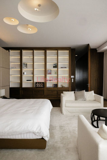 Image No.15-4 Bed Apartment for sale