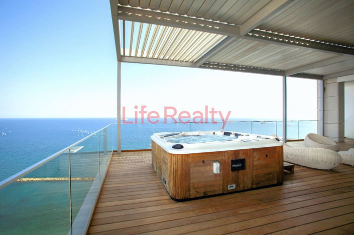 Image No.22-4 Bed Apartment for sale