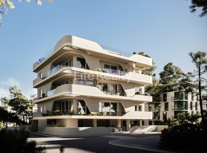 Image No.1-3 Bed Apartment for sale