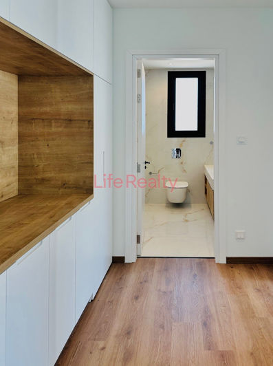 Image No.21-3 Bed House for sale