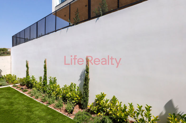 Image No.14-5 Bed House for sale