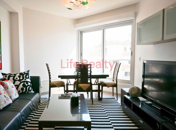 Image No.2-Appartement de 2 chambres à vendre à Germasogeia