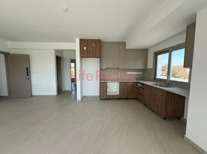 Image No.2-Appartement de 2 chambres à vendre à Ypsonas