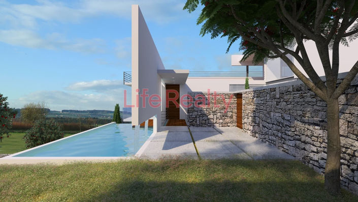 Image No.3-5 Bed House for sale