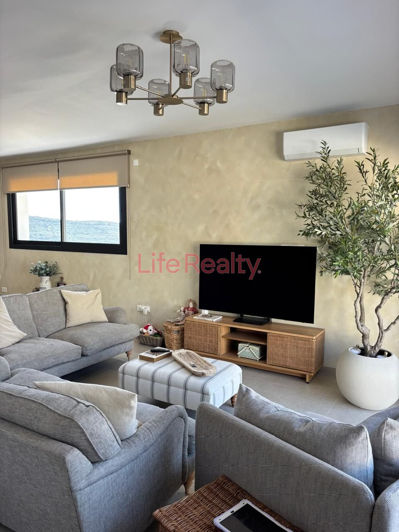 Image No.2-3 Bed House for sale